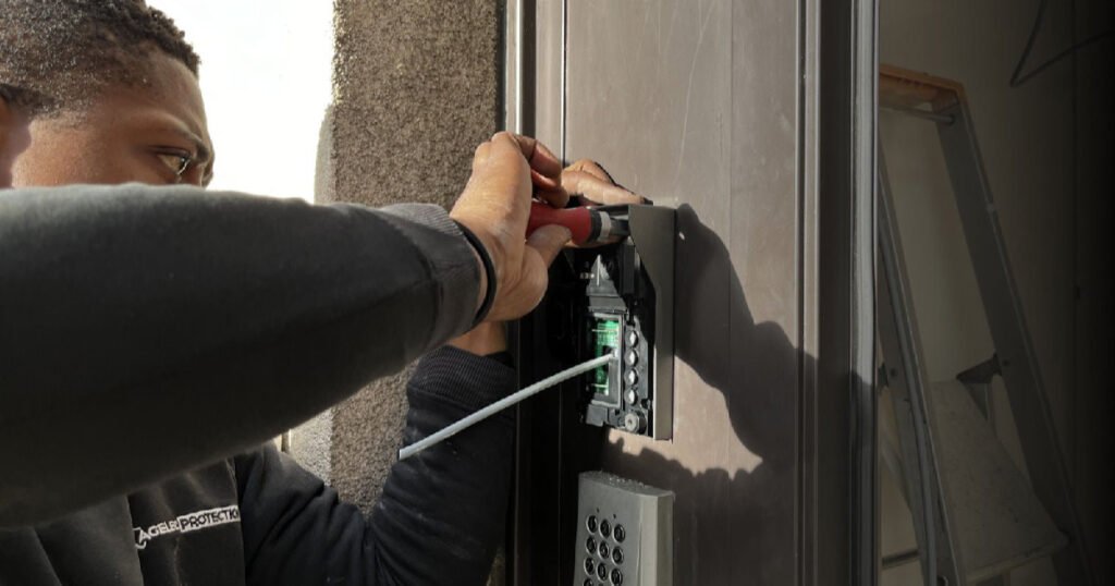 Technicien alarme vidéosurveillance contrôle d'accès